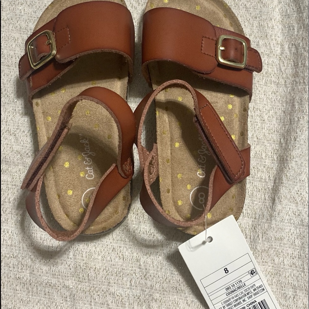 Cat and Jack little girls sandals. Size 8